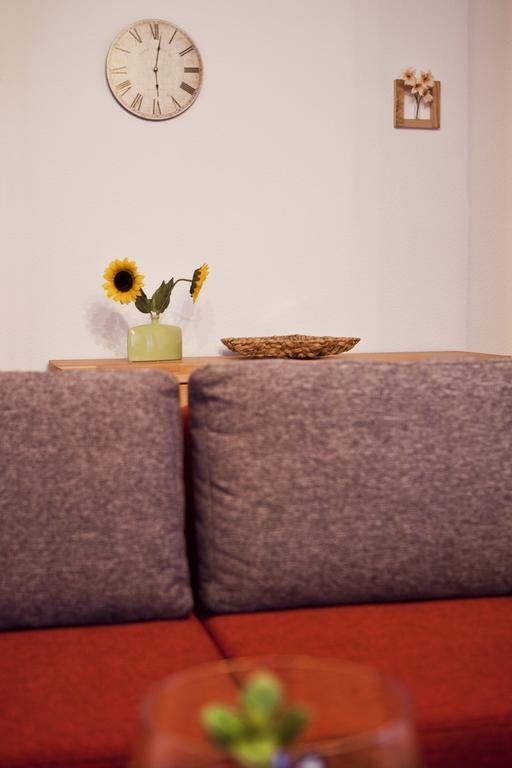 Apartment Auszeit Am Kurpark - Balkon - Ruhige Lage- Gratis Parkplatz & Wlan *
